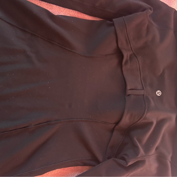Black define jacket (Luon) zipper works perfectly. Color is not faded! - Picture 2 of 4